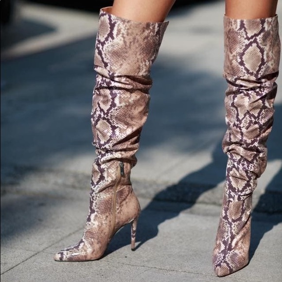 jessica simpson snake boots